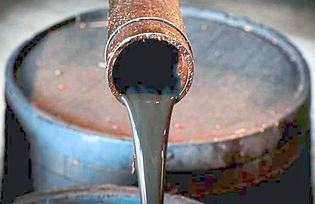 Oil prices steady as market weighs US-China trade developments