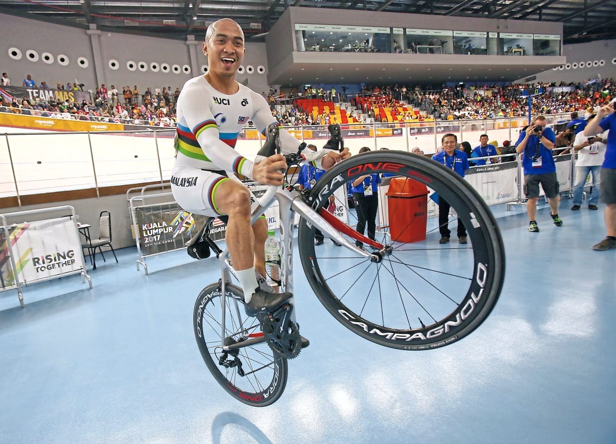 With Azizul focused on team sprint, Malaysia hope to
end gold drought at Asiad