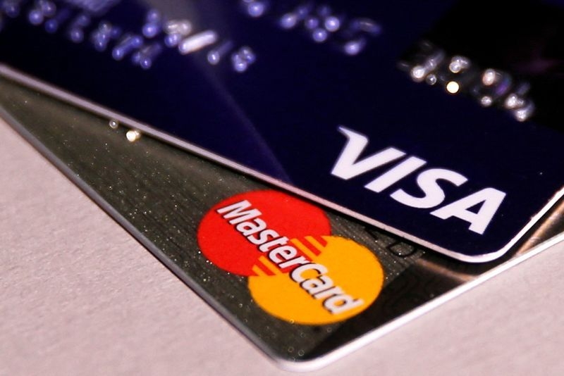Retailers urge European Commission to crack down on Visa, MasterCard