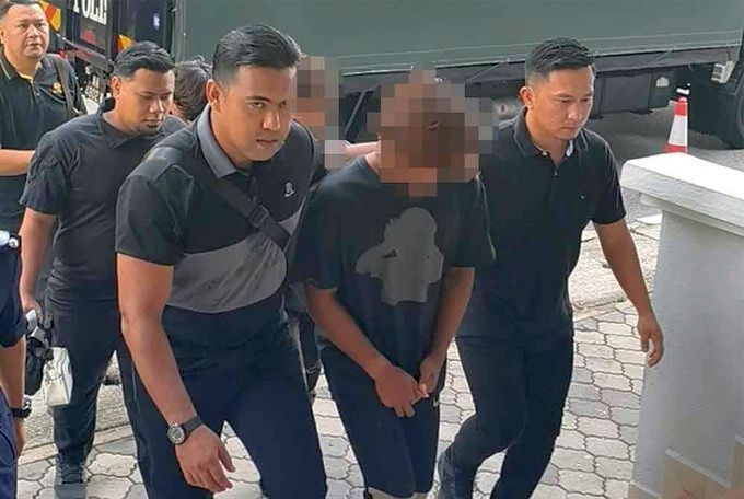 Five friends claim trial to assault on student