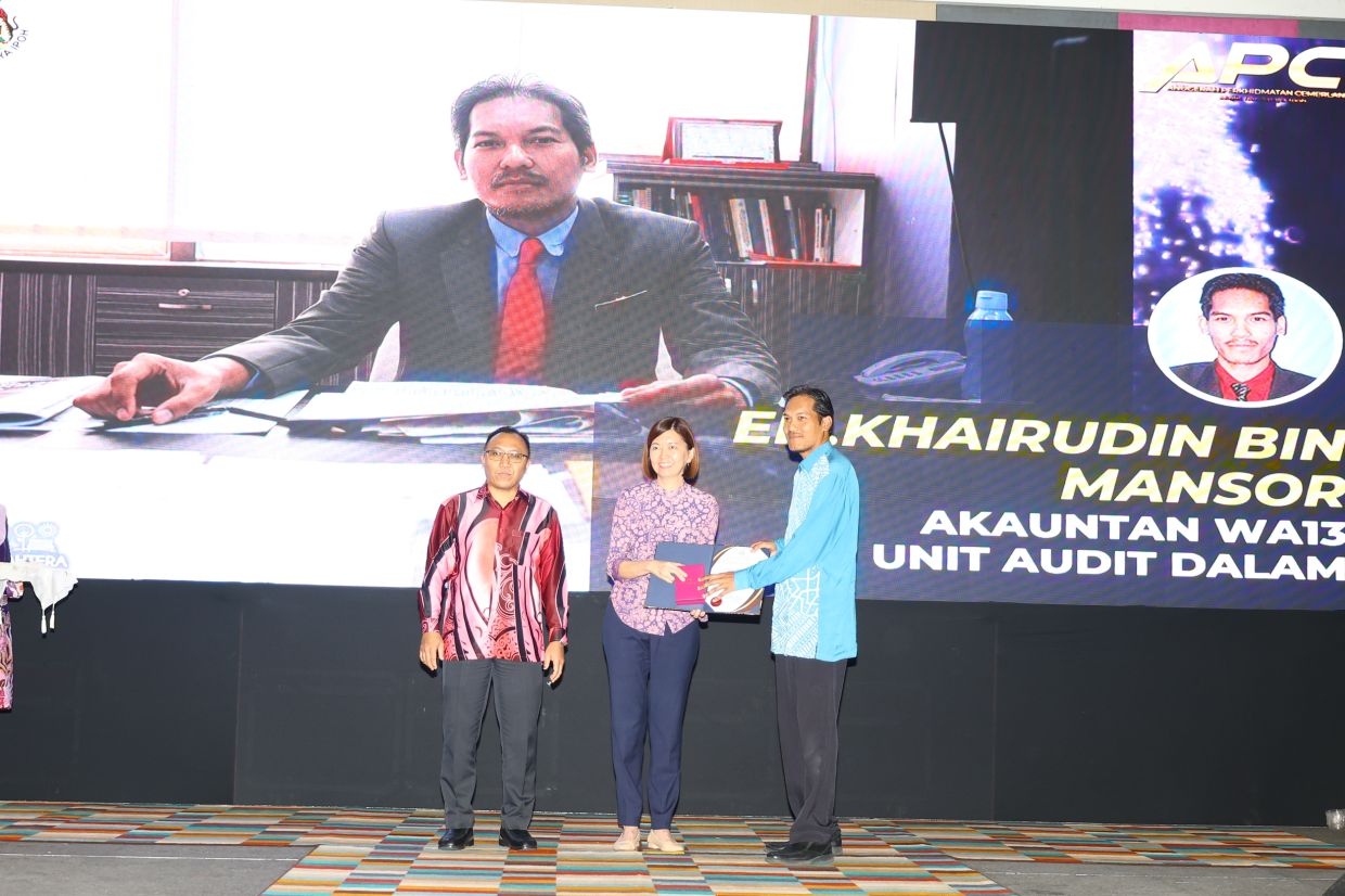 Ipoh City Council staff urged to become exemplary, high-performing role models