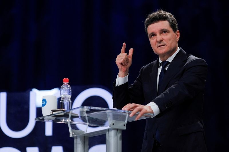 In Romania vote, centrist mathematician Dan braces for tight battle with hard-right
