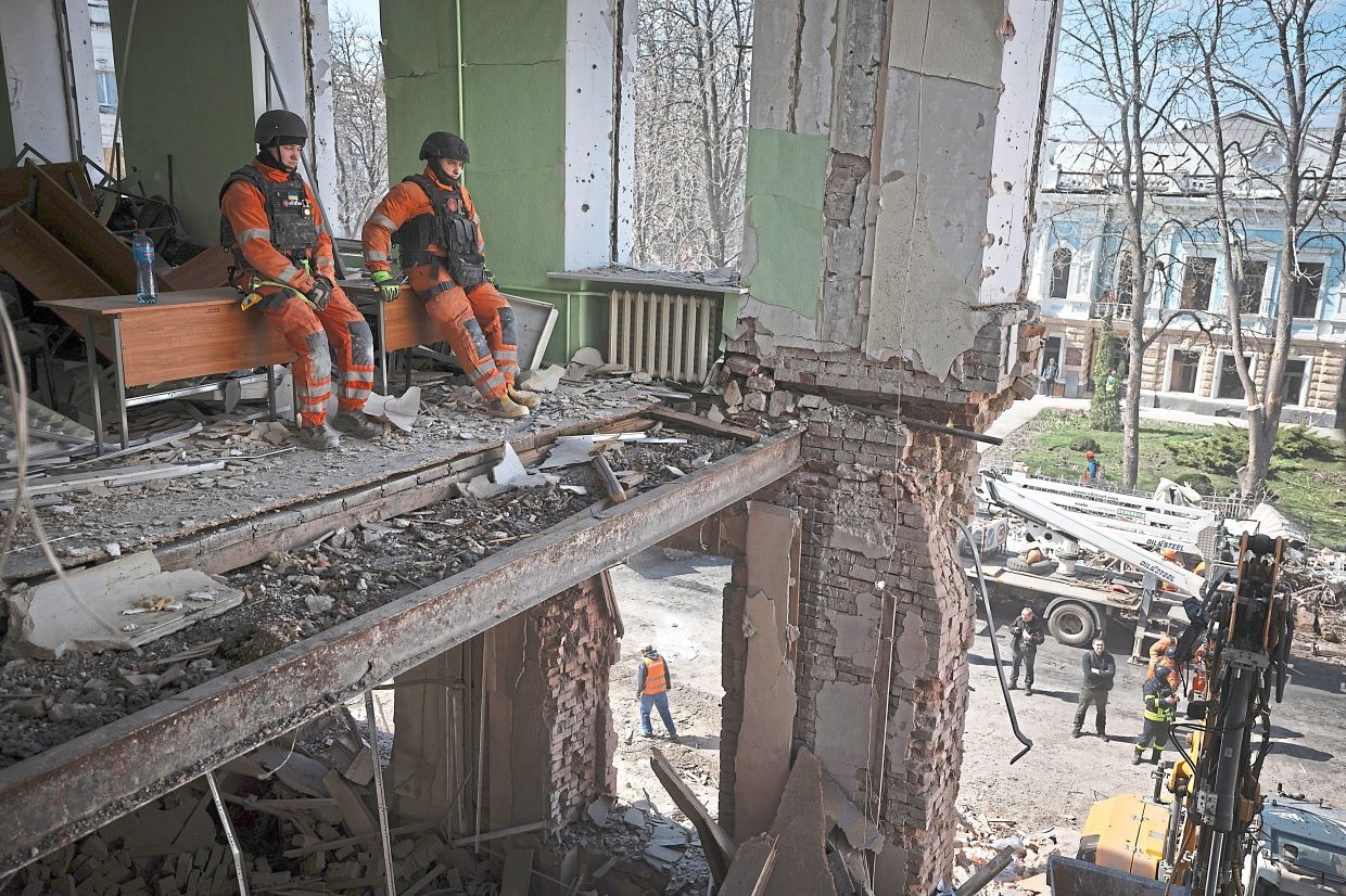 Peace eludes shattered Sumy