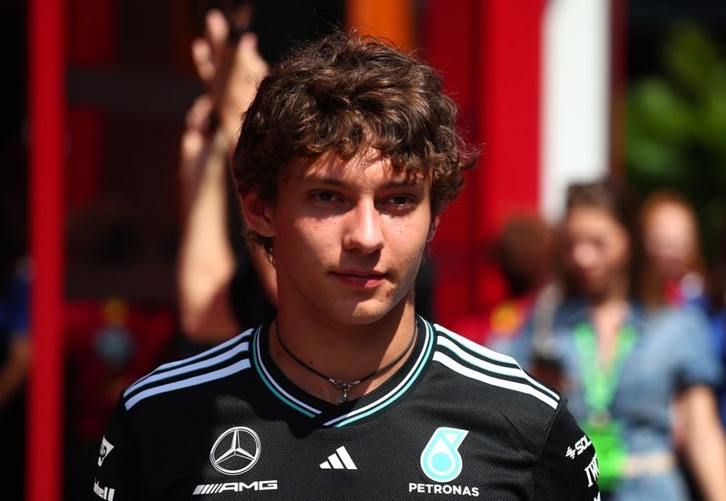 Motor racing-Antonelli brings school to the track for home F1 debut