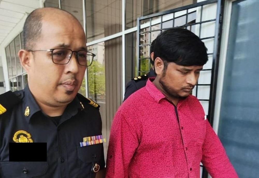 Eatery manager fined RM100,000 for storing cooking oil illegally