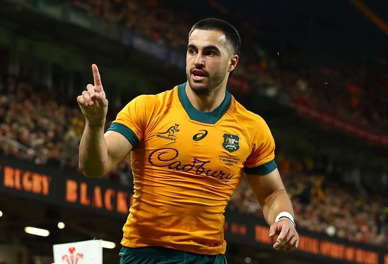 Rugby-Another piece of the Wallabies jigsaw in place as Wright extends