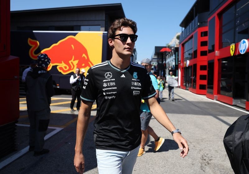 Motor racing-Russell sees no reason to thank FIA for swearing backtrack