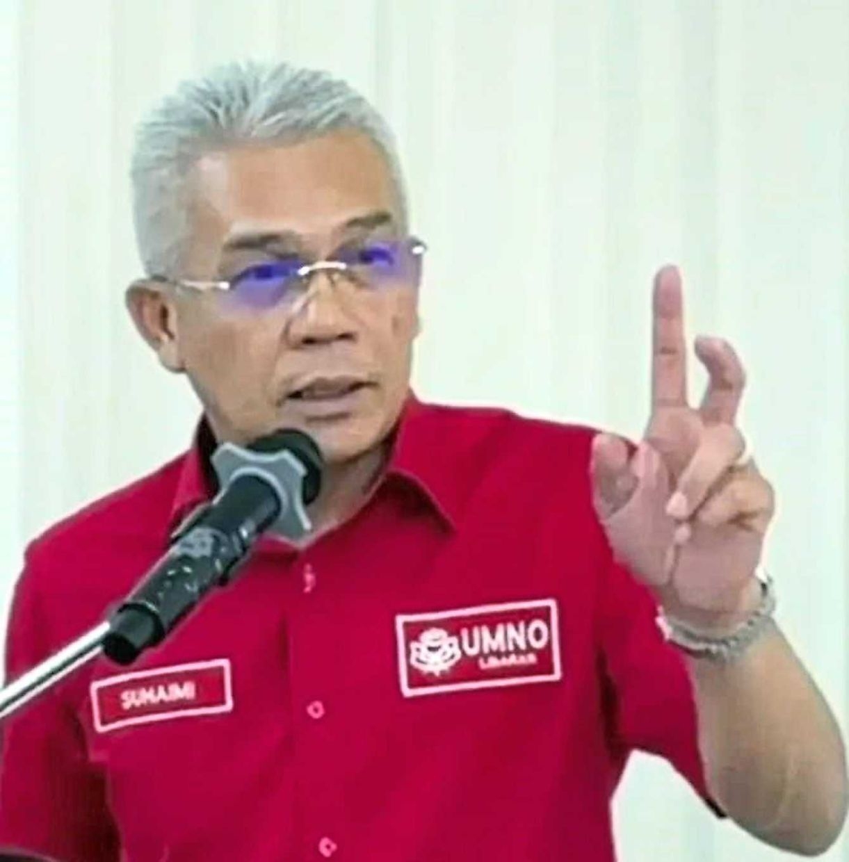 Sabah Umno leader tells GRS rep to 'look in the mirror' over governance criticism