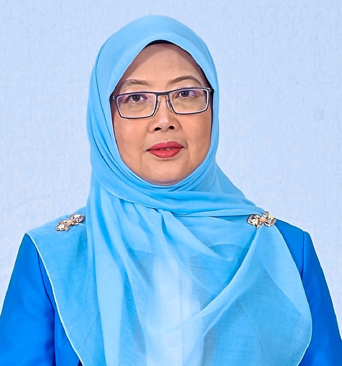 Students fall behind due to financial strain, says minister