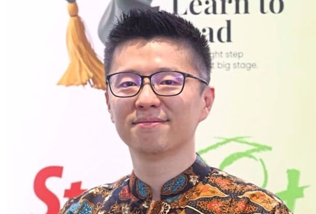 ‘Speak freely – mistakes and all – to build English confidence'