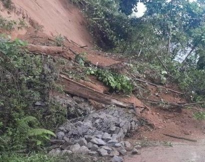 Landslide cuts off access to two orang asli settlements in Gua Musang