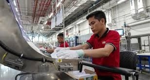 Vietnam pushes forward trade talks to address US tariff pressure
