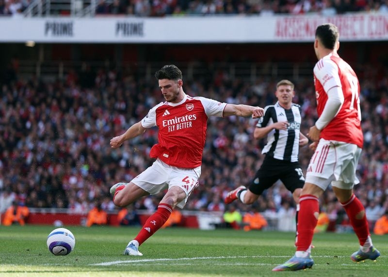 Soccer-Arsenal relief as Rice secures narrow win over Newcastle