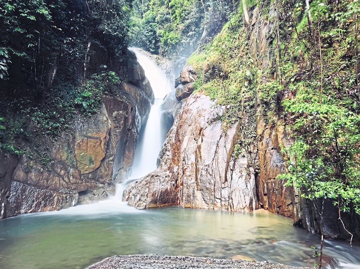 Chasing chilled waters at Sg Chiling, one of Selangor's most majestic waterfalls