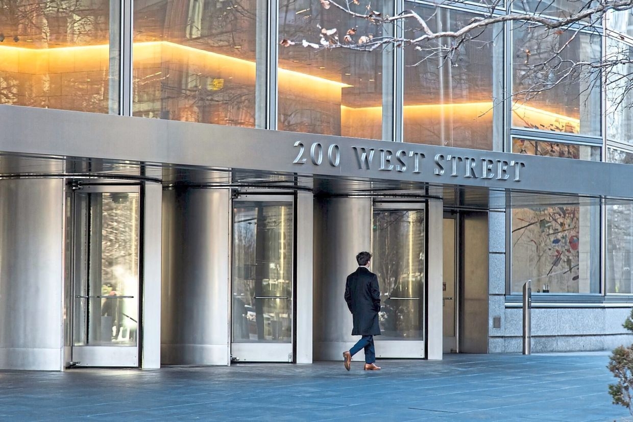 Goldman Sachs leads in patchy year for foreign banks in Japan