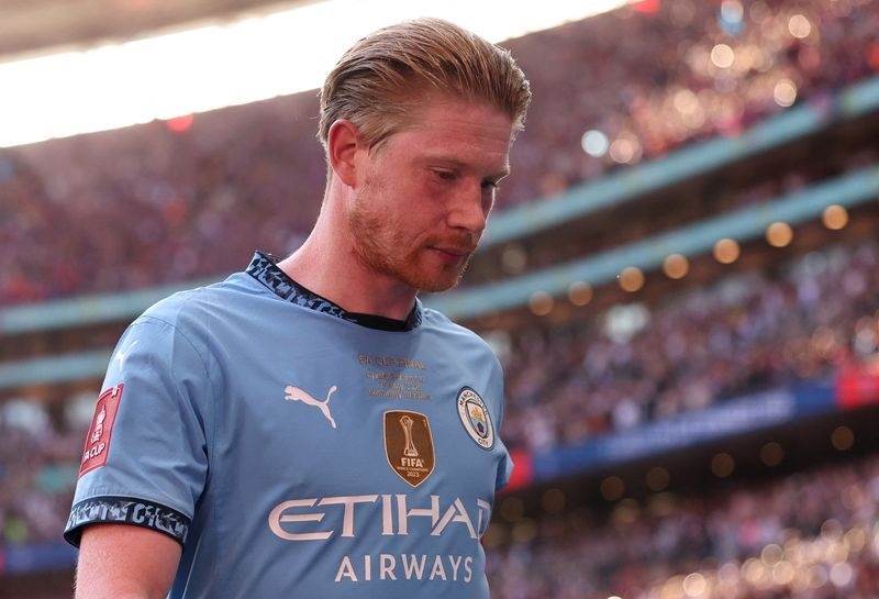 Soccer-De Bruyne unlikely to play at Club World Cup ahead of City departure