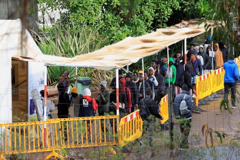 EU proposes allowing deportation of asylum seekers to third countries