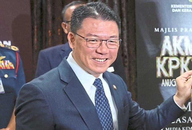 Housing Ministry reviving staff excellence awards