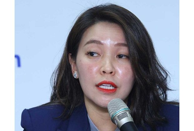 Minister's crude response to MyKiosk criticism betrays the spirit of ‘Malaysia Madani'