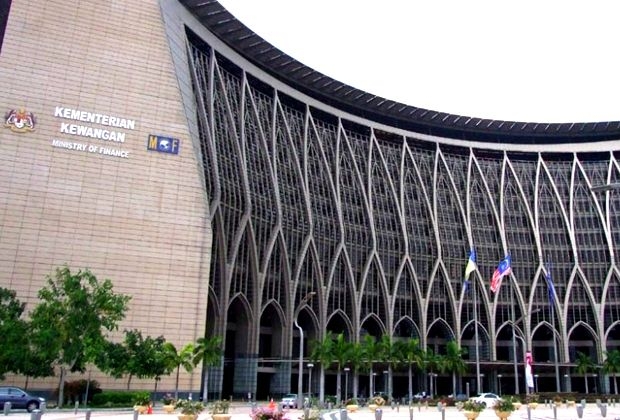 Malaysia's fiscal consolidation remains on track with lower 1Q deficit