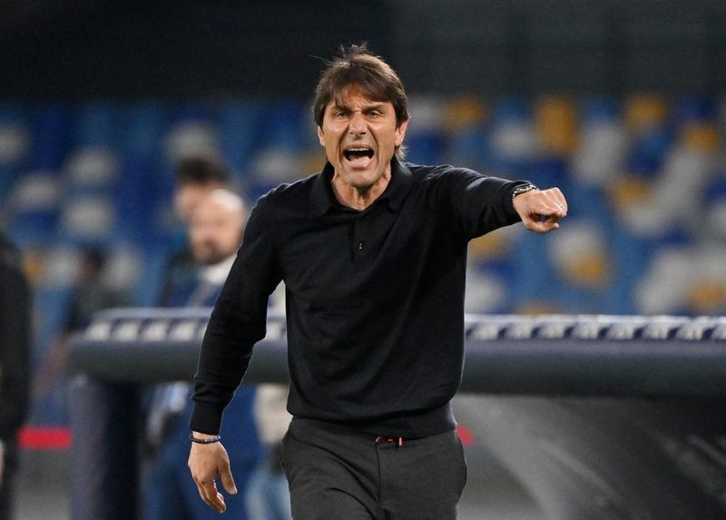 Soccer-Conte calls for focus as Napoli bid to clinch title