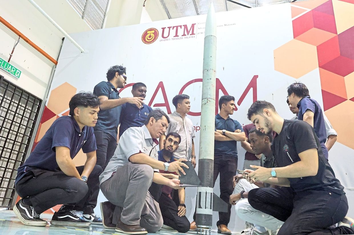 Aiming sky high with self-built rocket project