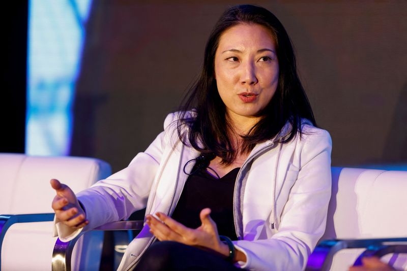 Tinder CEO Iosotaluno to step down in July
