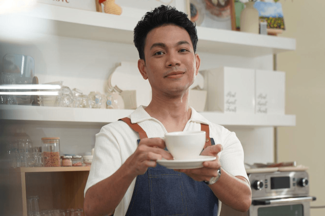 Suria FM announces new DJ and programme