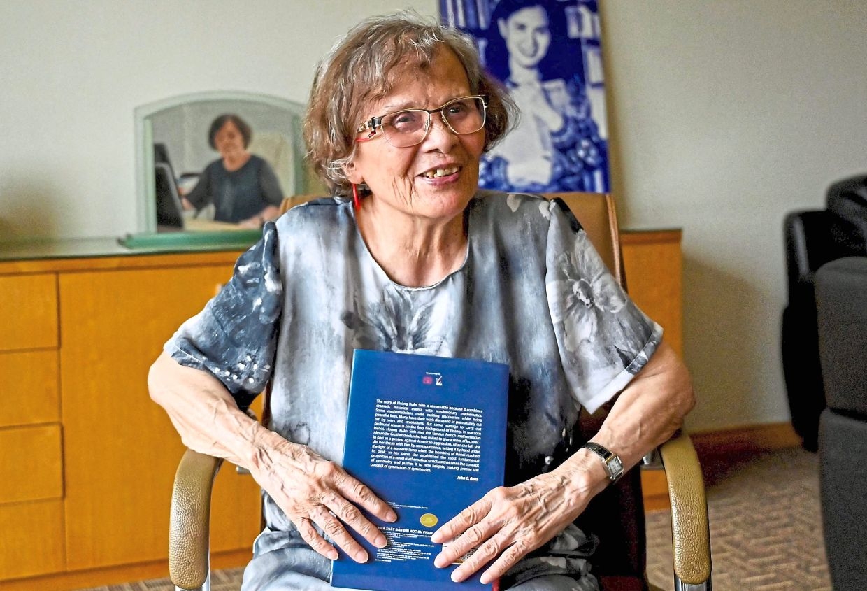 Defying war to complete her thesis