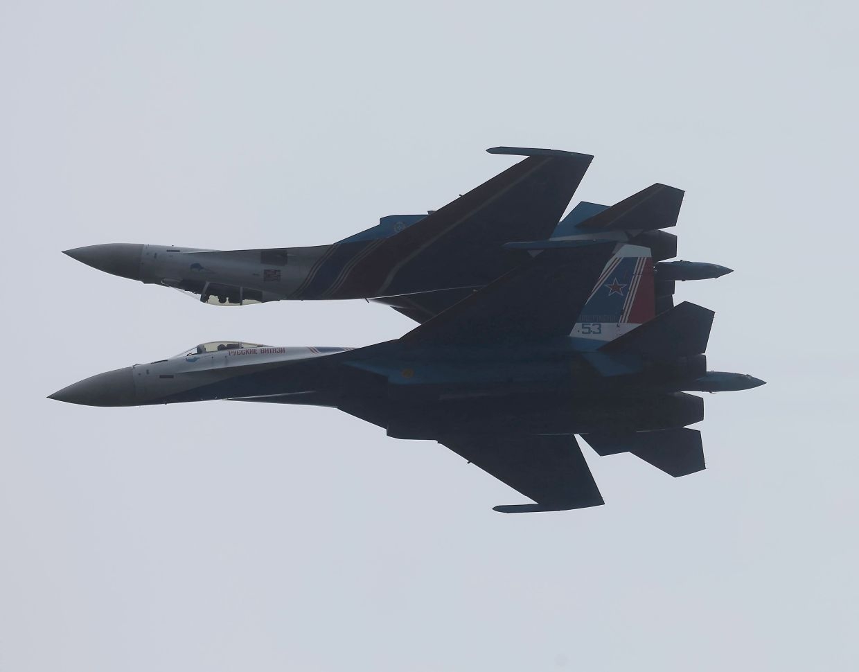 Over 400,000 visitors at Lima '25, interest in national defence spurred