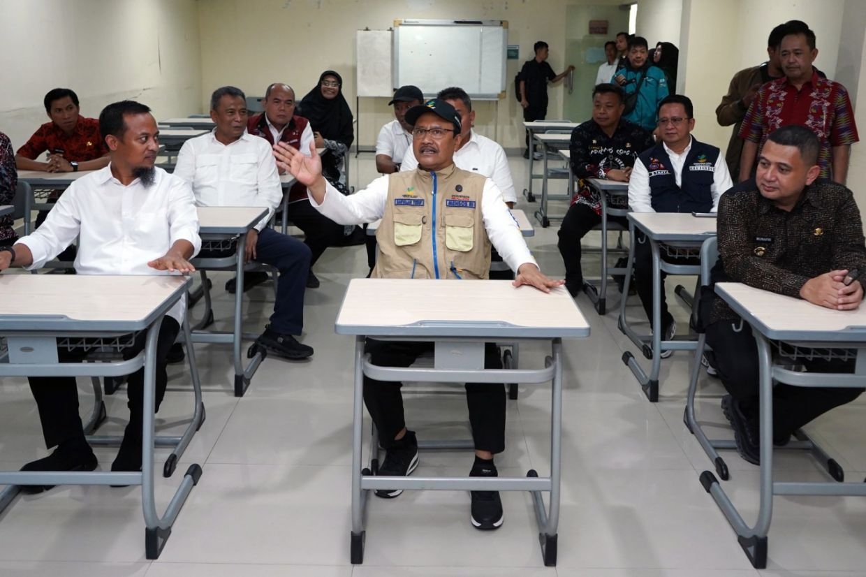 Indonesian government races against time to launch Sekolah Rakyat aimed at providing free education for underprivileged children
