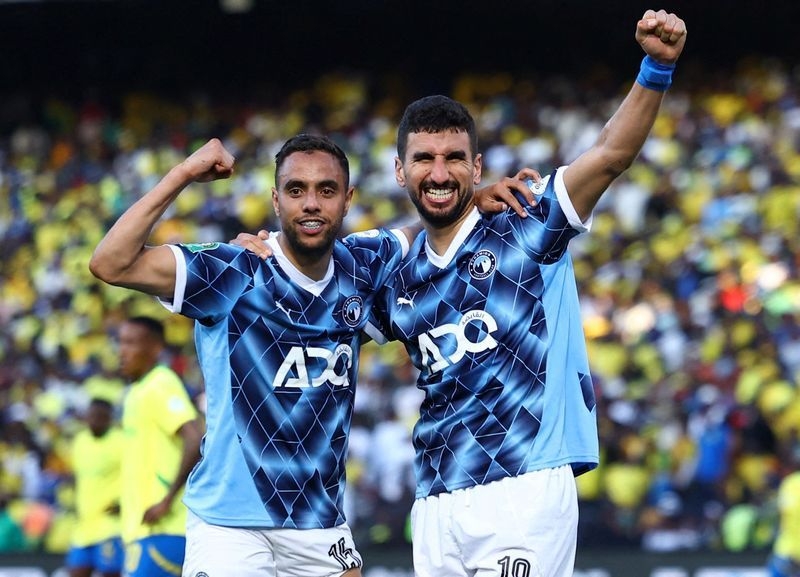 Soccer-Pyramids snatch Sundowns draw in African Champions League final first leg