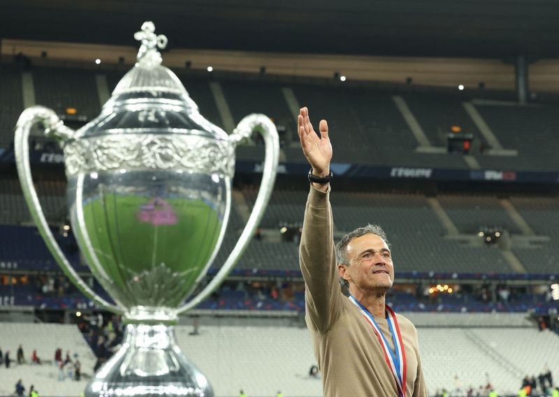 Soccer-French Cup win perfect preparation for Champions League, says Luis Enrique