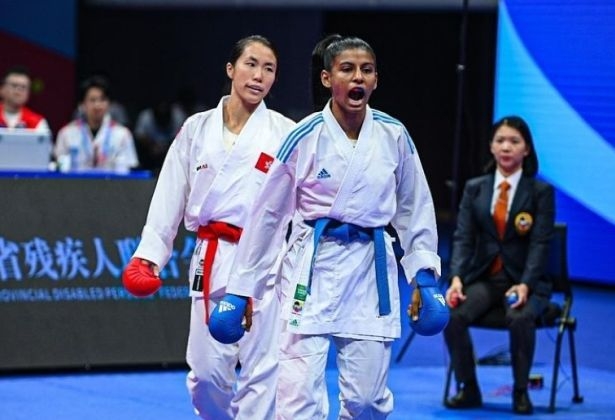 Shahmalarani ousts world champion for shot at kumite gold