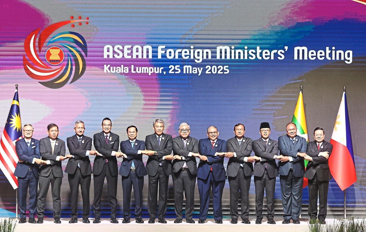 Asean mulls special envoy