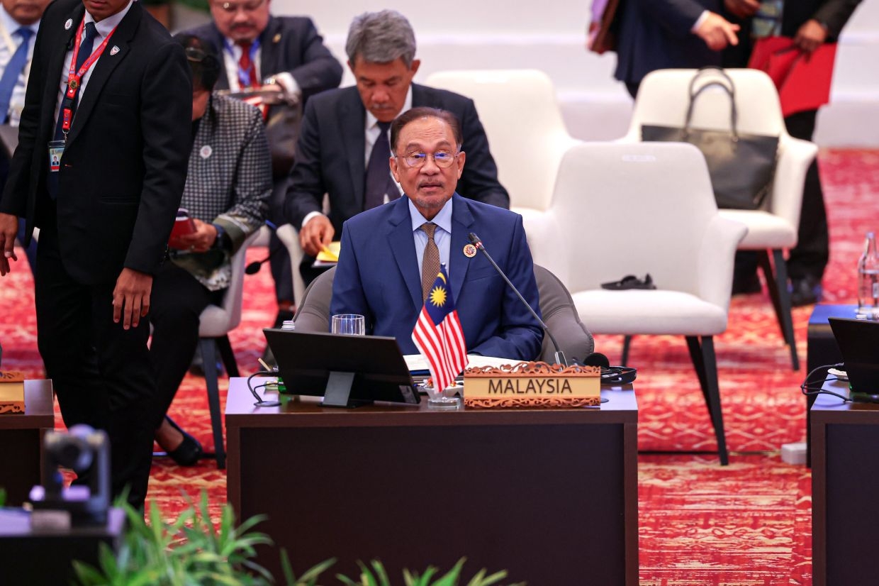 Asean parliaments must be key partner in advancing community-building agenda, says Anwar