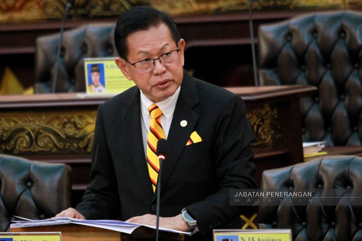 Consultant appointed to do site study on new Kuching airport, says Lee