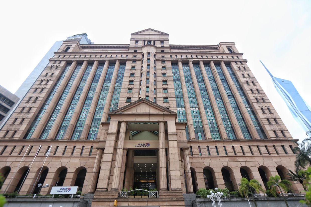 Bursa Malaysia publicly reprimands and fines Jerasia Capital and its three directors