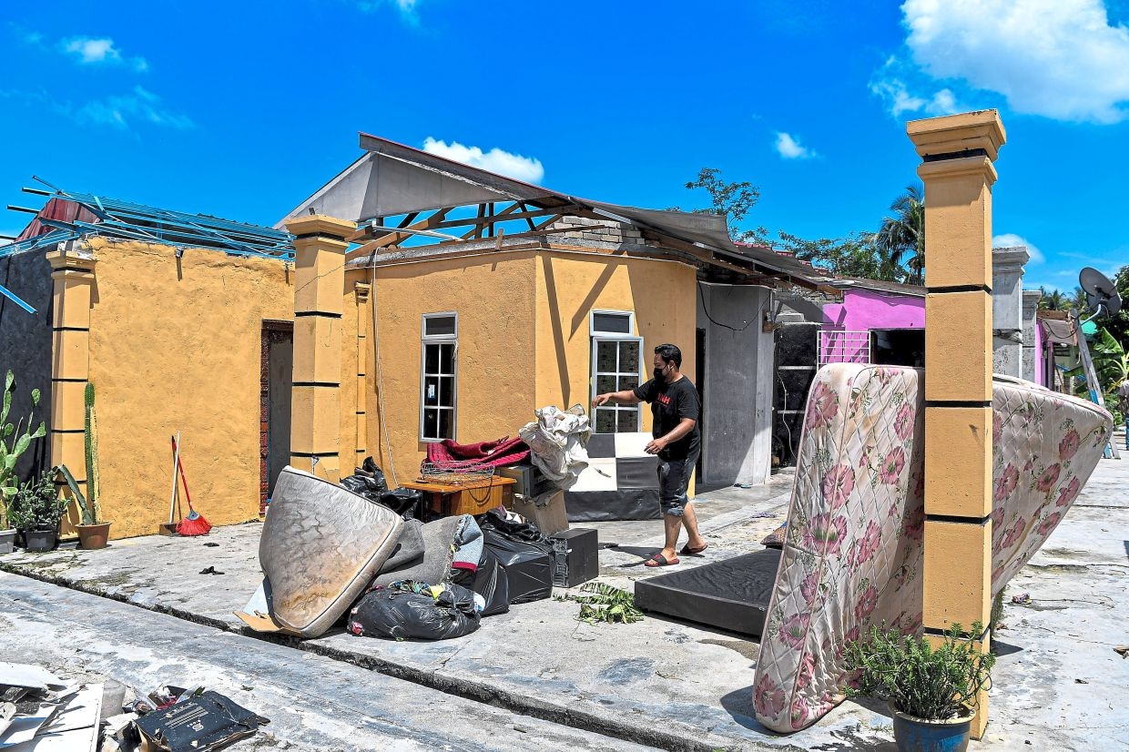 Negri allocates RM400k to repair storm-hit homes