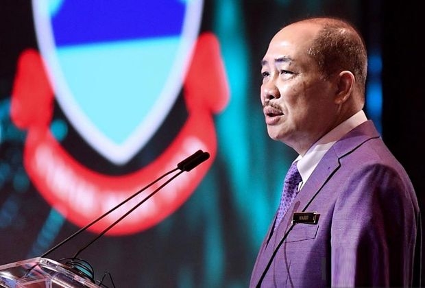 More Sabah farmers should venture into cocoa, says Hajiji