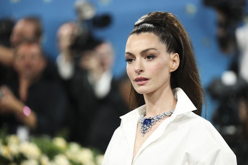 Sailing-From red carpet to Red Bull, Anne Hathaway boards high-speed league
