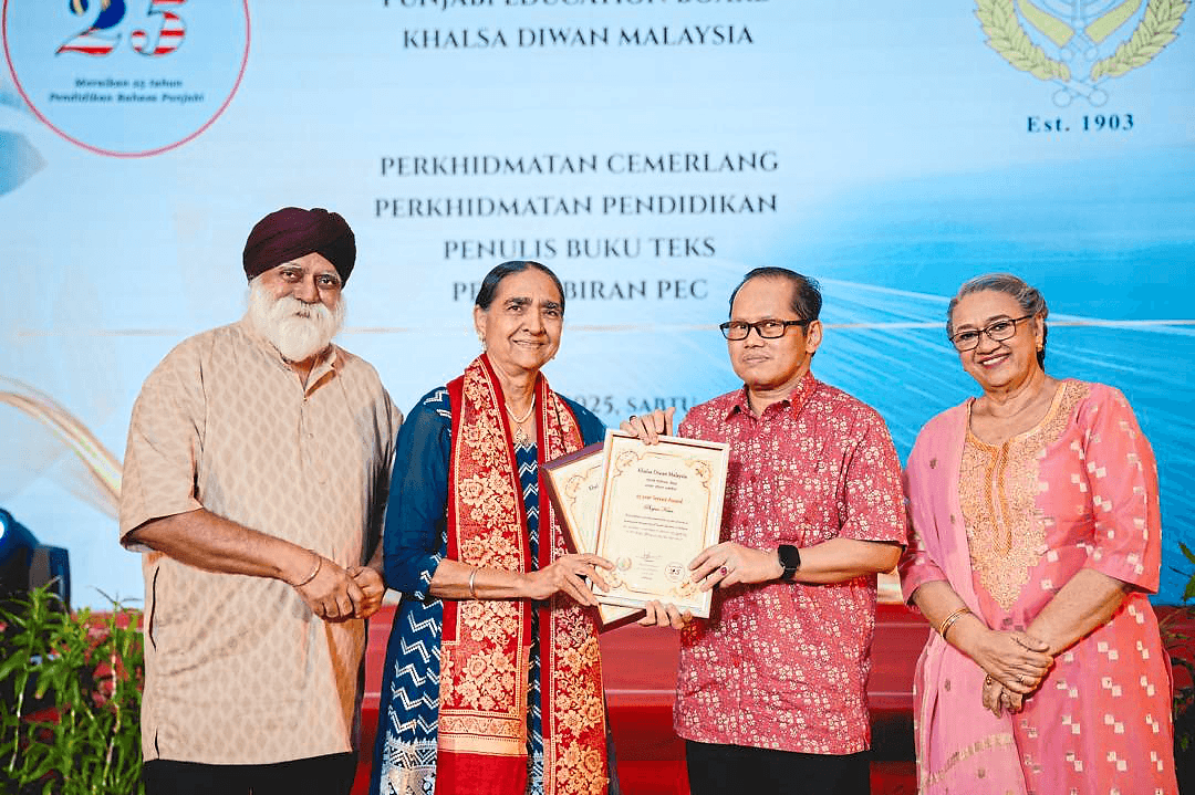 Sikhs mark 25 years of Punjabi education