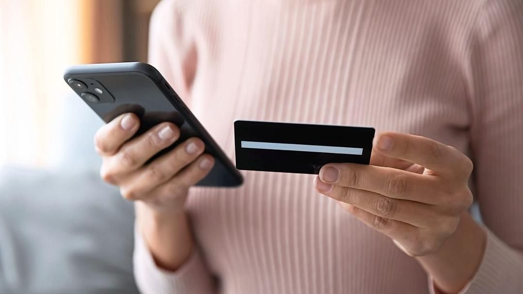 Don't bite the scammers' bait