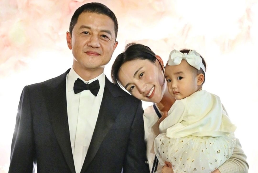 Former actor Li Yapeng works hard to repay RM23.5mil debt amid divorce rumours