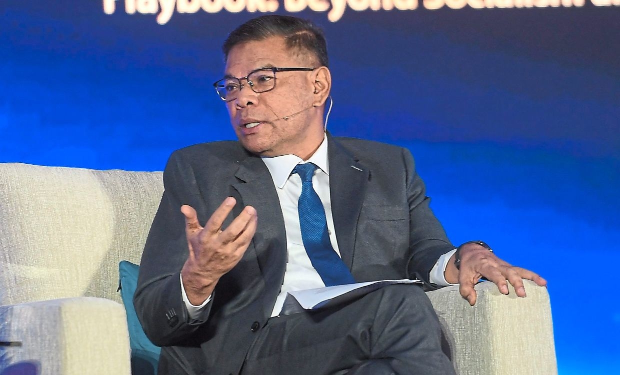 ‘We work with China and US'