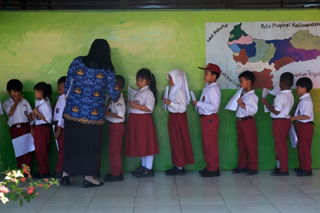 Court orders Indonesian govt to provide free basic education in all schools