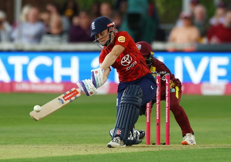 Cricket-Knight out of England's home summer with hamstring injury