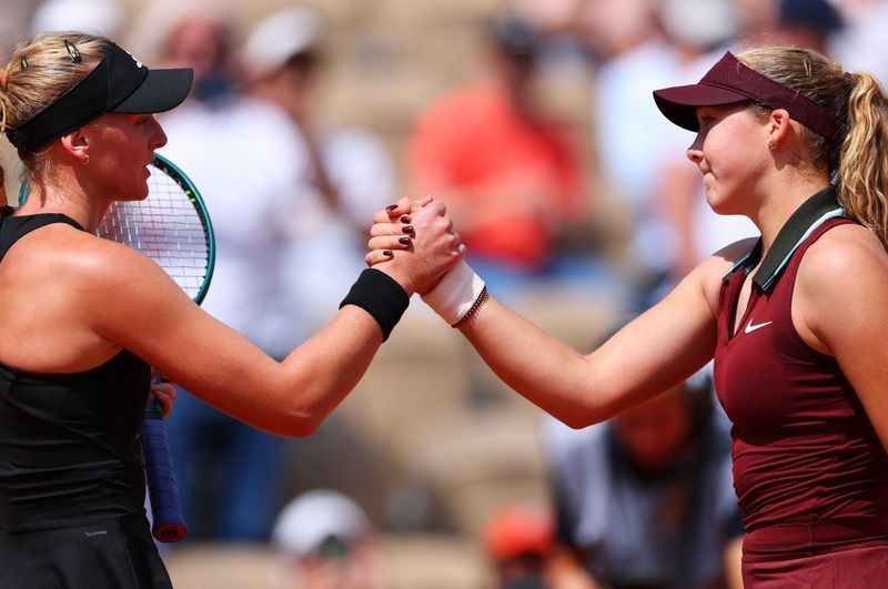 Tennis-Teenager Andreeva shows her mettle, Pegula advances at French Open
