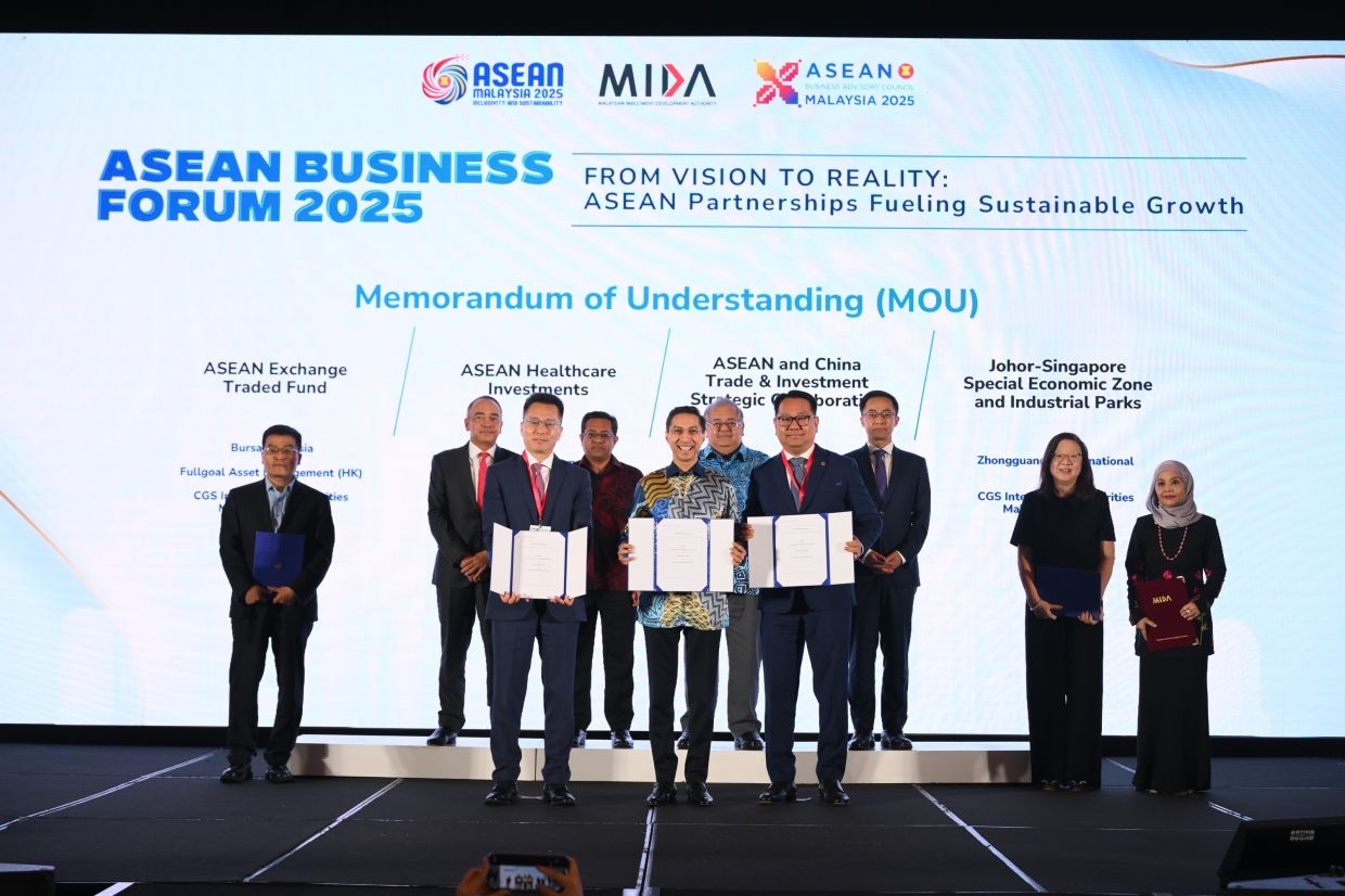Bursa Malaysia, Fullgoal HK, CGS MY ink mou to facilitate foreign ETFs listing