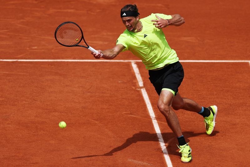 Tennis-Zverev survives De Jong drop shot bonanza to advance